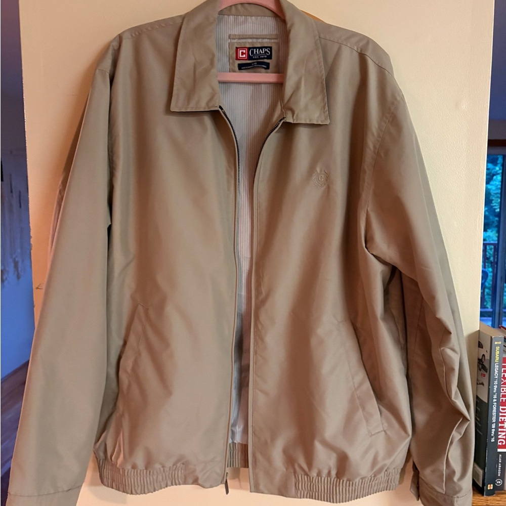 Chaps Men's Tan Lightweight Jacket